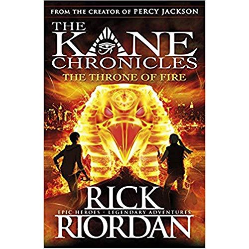 Rick Riordan: THE KANE CHRONICLES THE THRONE OF FIRE, RICK RIORDAN (Paperback, PENGUIN BOOKS)