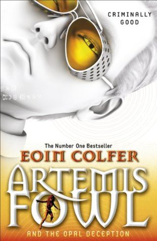 Eoin Colfer: Artemis Fowl and the Opal Deception (Paperback, Puffin)