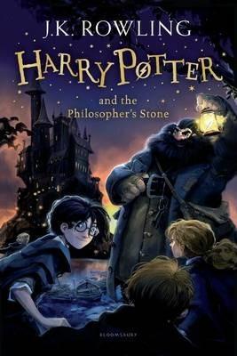 J. K. Rowling, Gallimard, Jean-François Ménard, Joanne K. Rowling, Alicia Dellepiane Rawson, Laura Escorihuela Martínez, Levi Pinfold: Harry Potter and the Philosopher's Stone (2014)