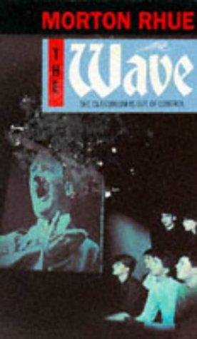 Todd Strasser: The Wave (1994, Puffin Books)