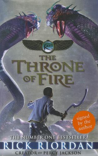 Rick Riordan: The Throne of Fire (Hardcover, Puffin Books)